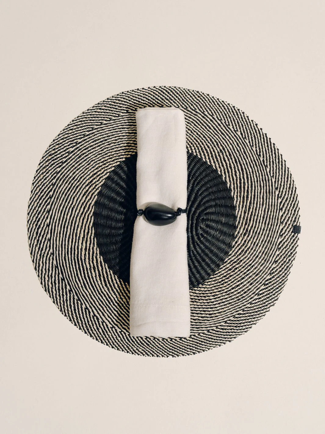 The Tagua Napkin Ring Set - Image 3