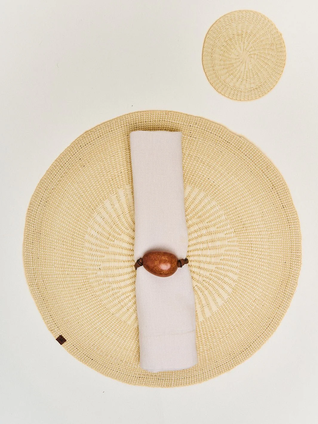 The Tagua Napkin Ring Set - Image 8