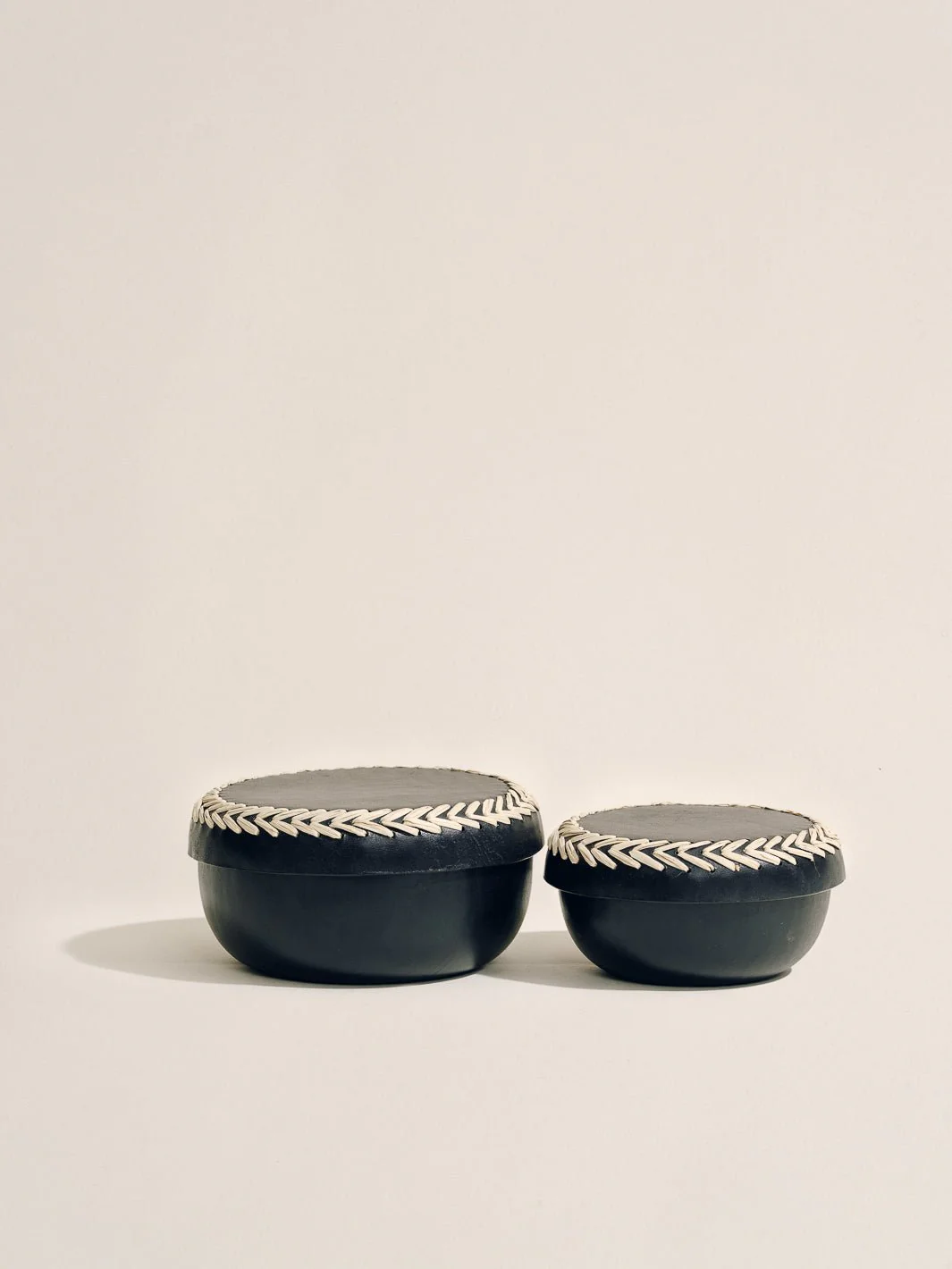 The Box Set Iraca in Lace Trim - Image 3