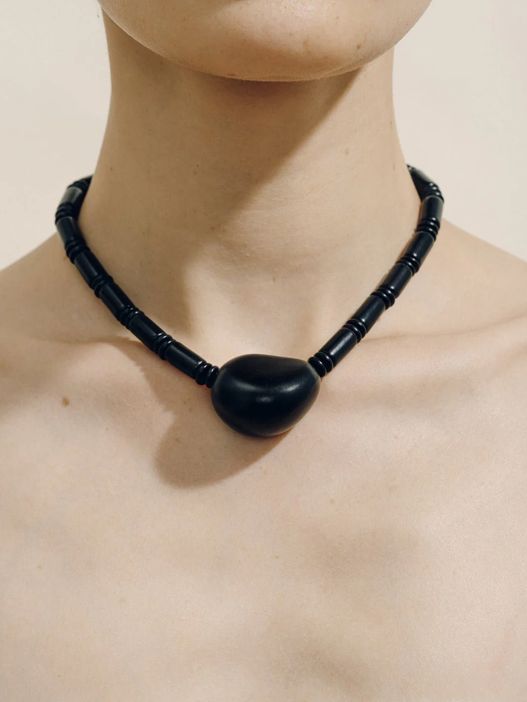 The Tagua Choker - Image 12