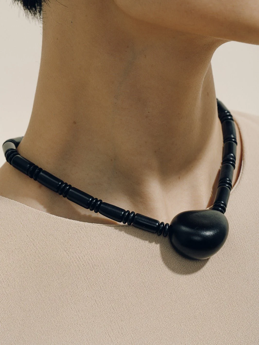 The Tagua Choker - Image 14