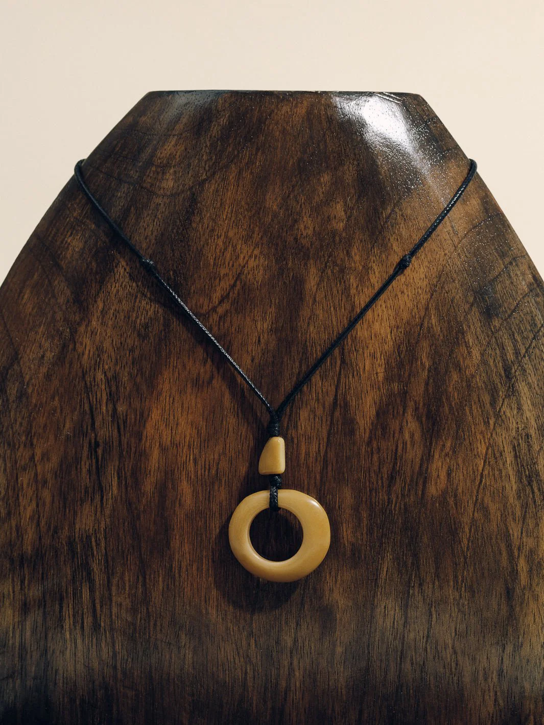 The Tagua Circle Pendant Necklace - Image 6