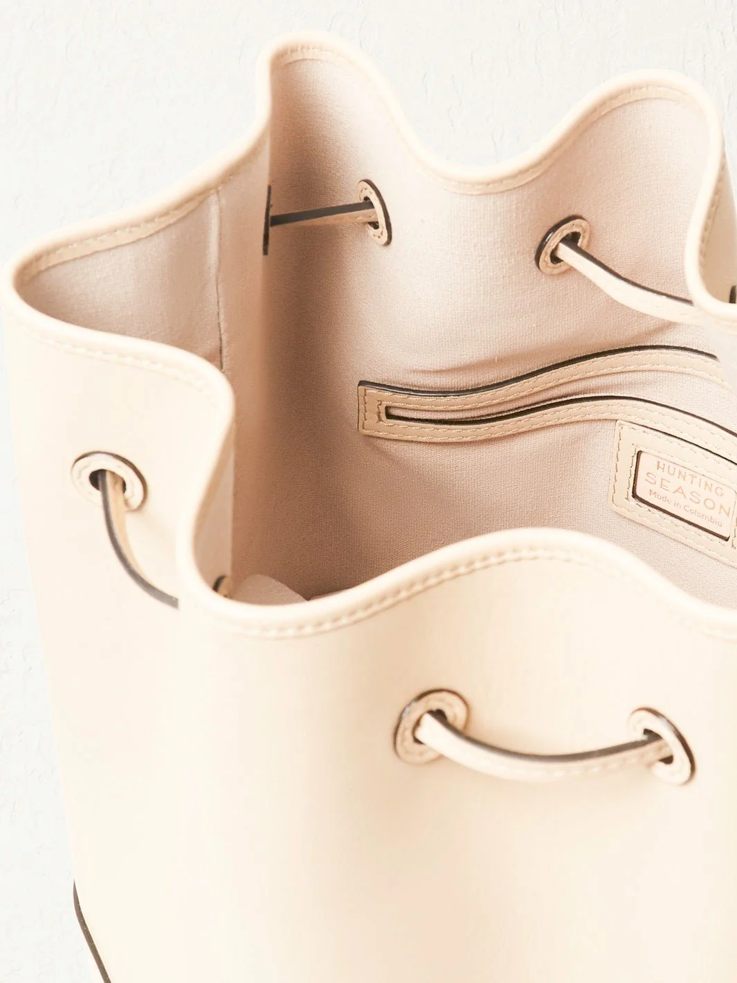 The Extra Large Drawstring in Nappa - Image 13