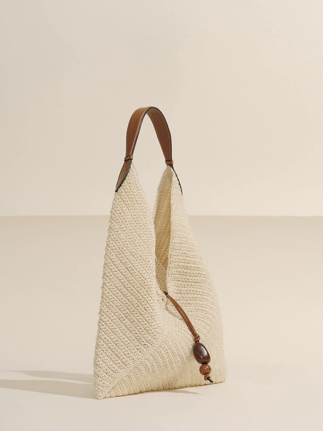 The Large Origami in Handwoven Fique - Image 6
