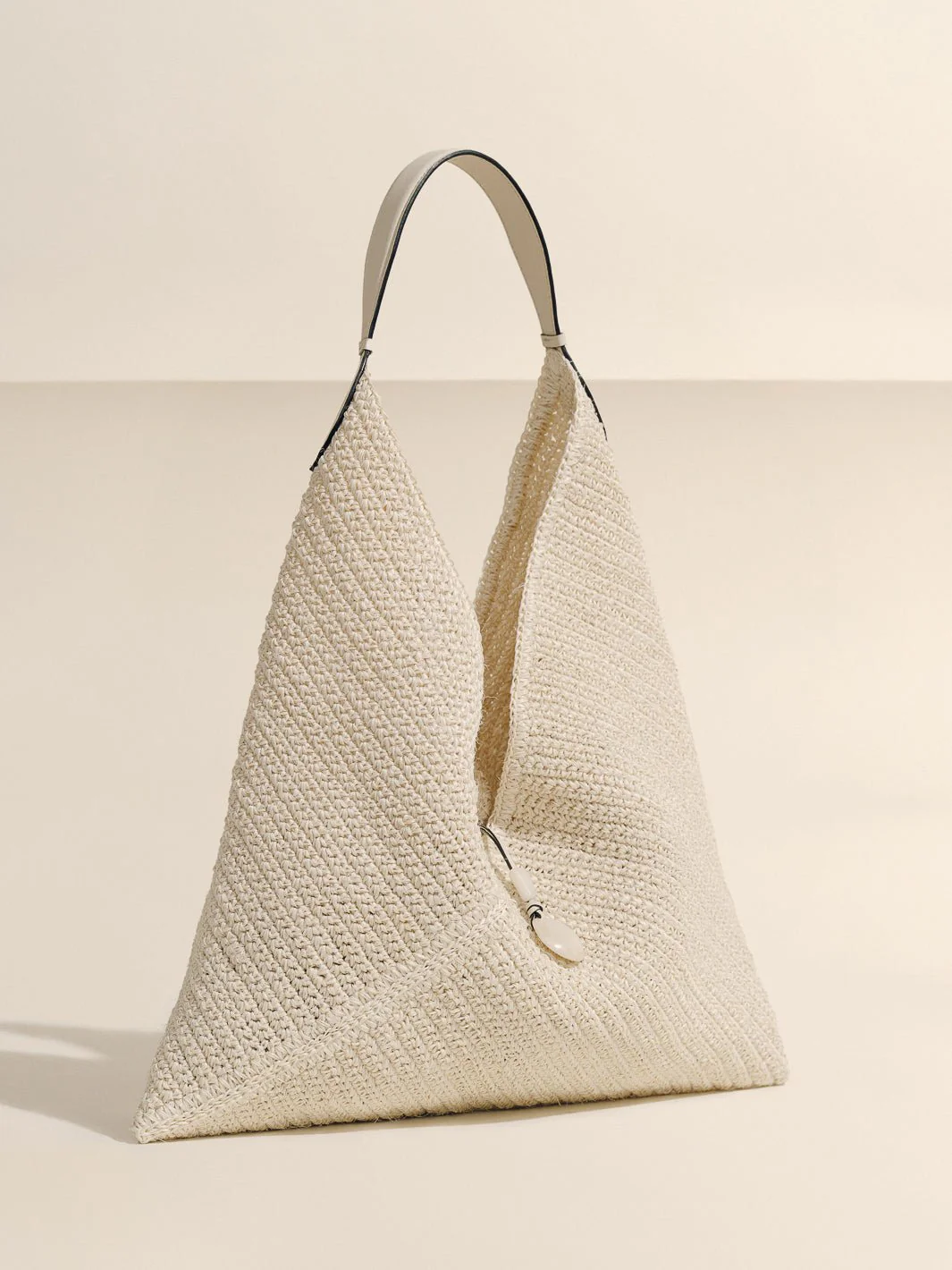 The Large Origami in Handwoven Fique - Image 7