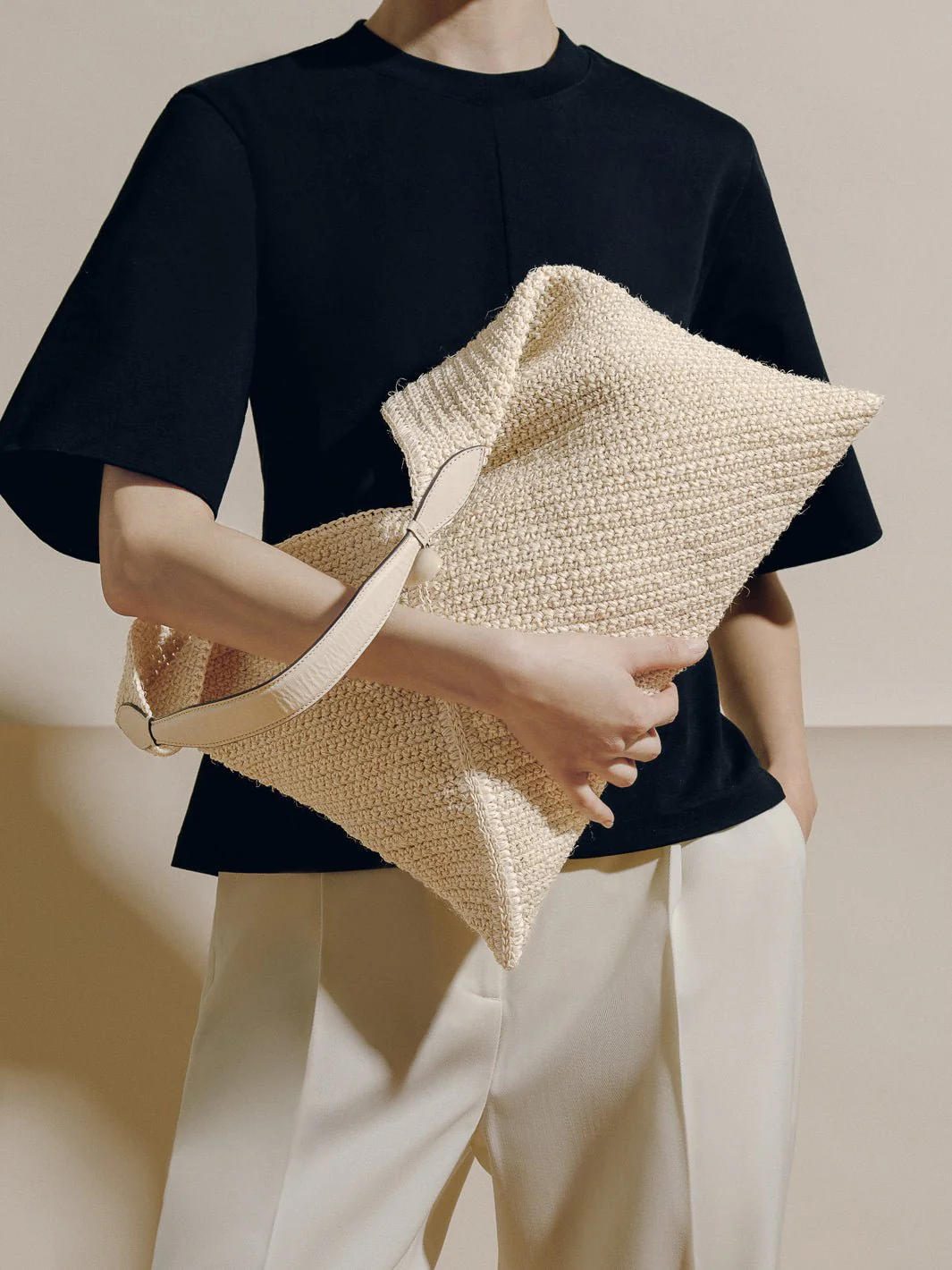 The Large Origami in Handwoven Fique - Image 8