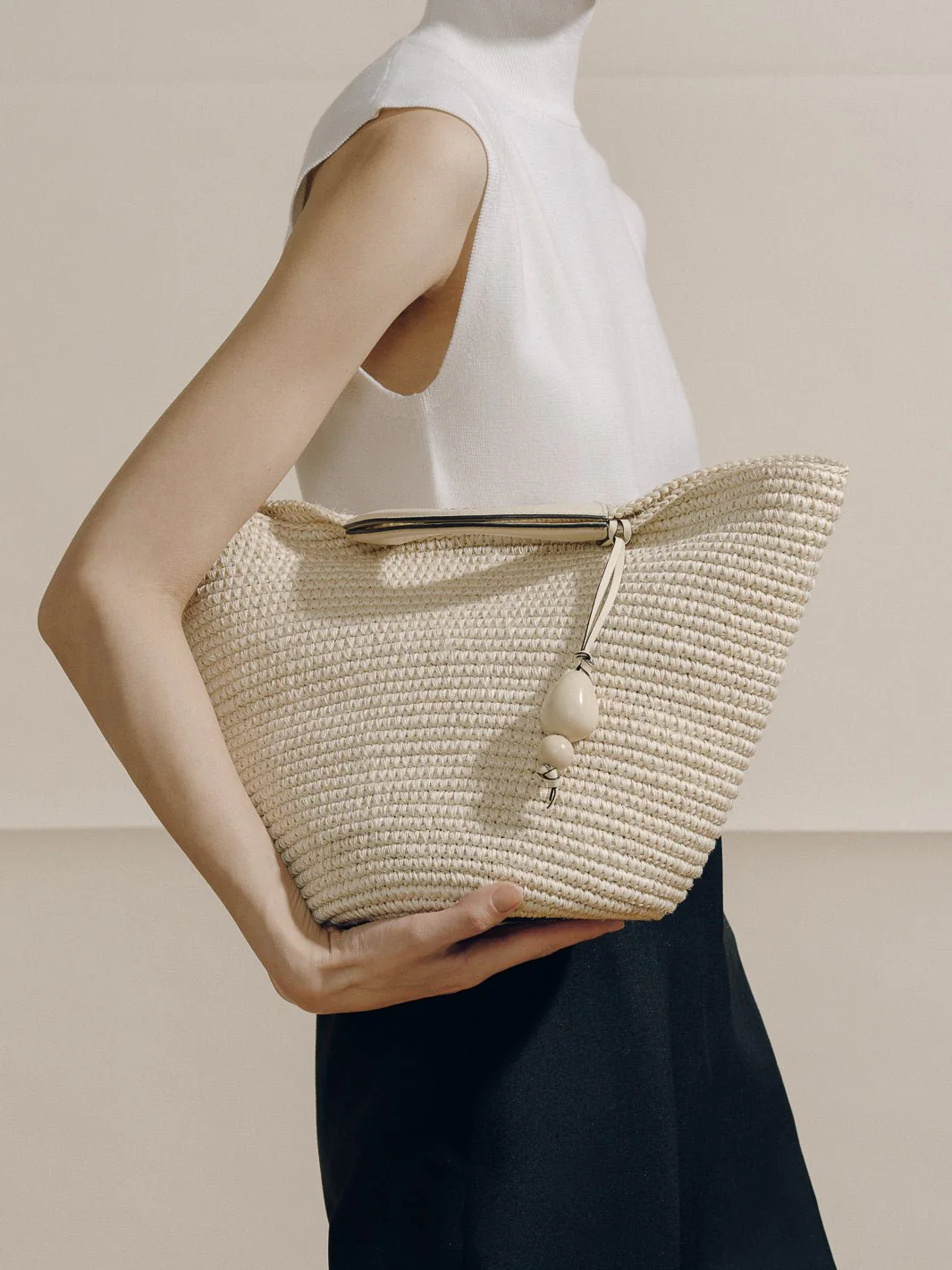 The Large Woven Shopper in Handwoven Fique - Image 3