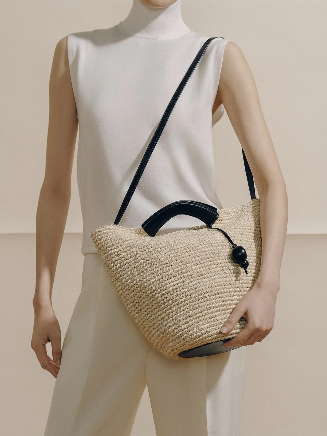 The Large Woven Shopper in Handwoven Fique - Image 8