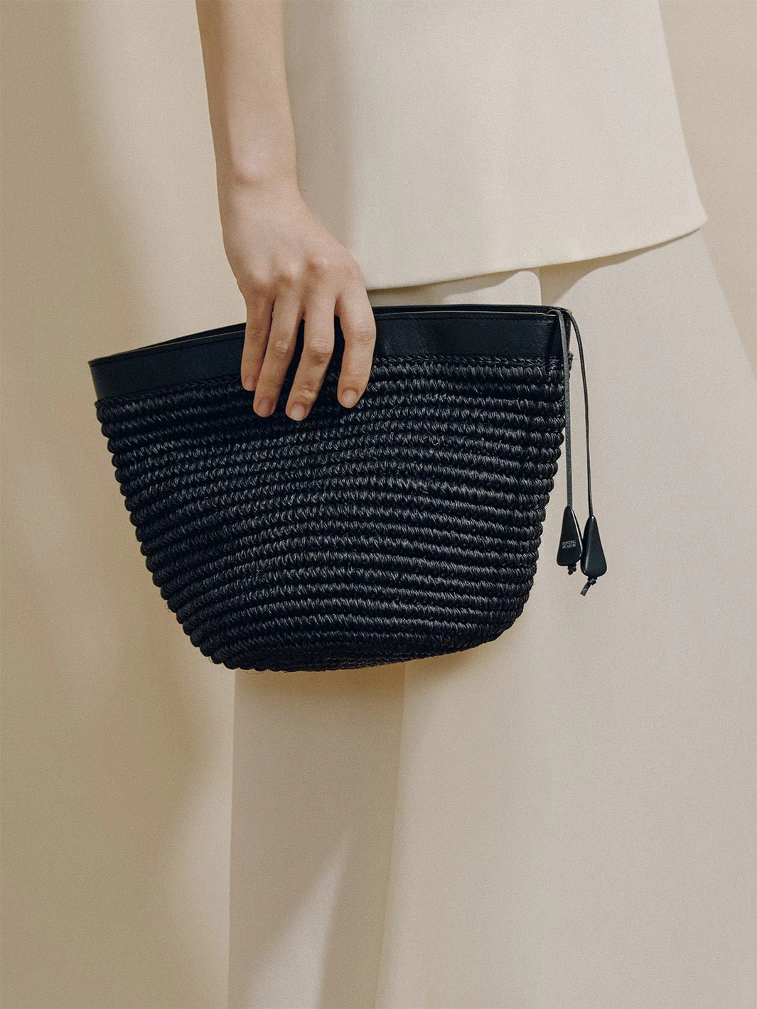 The Large Zip Clutch in Handwoven Fique - Image 15
