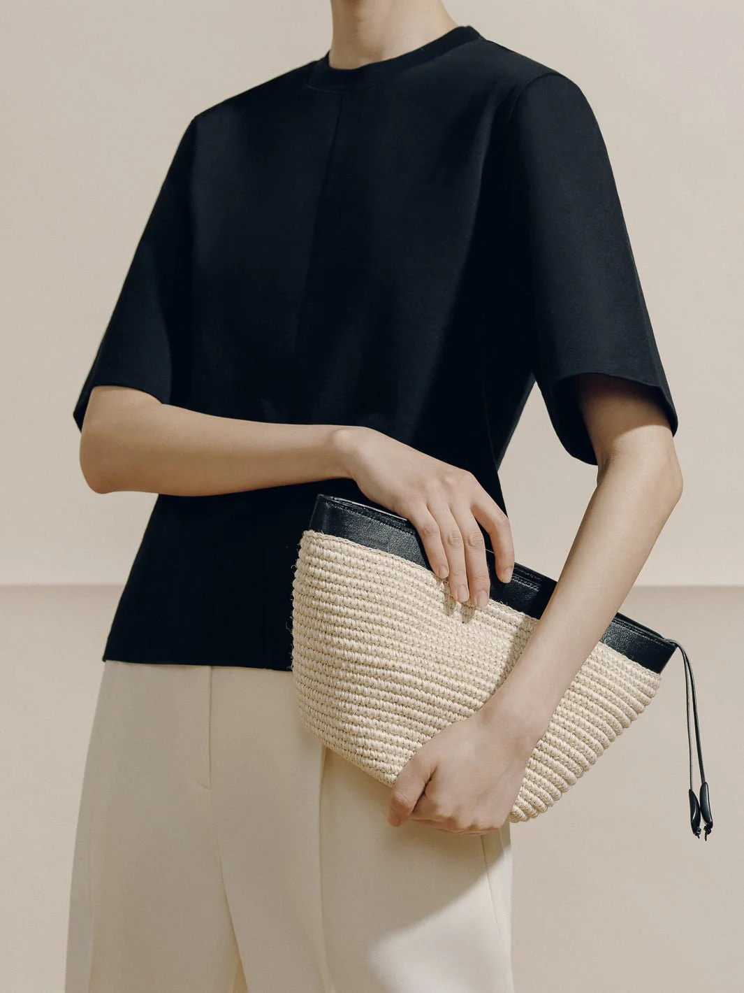 The Large Zip Clutch in Handwoven Fique - Image 7