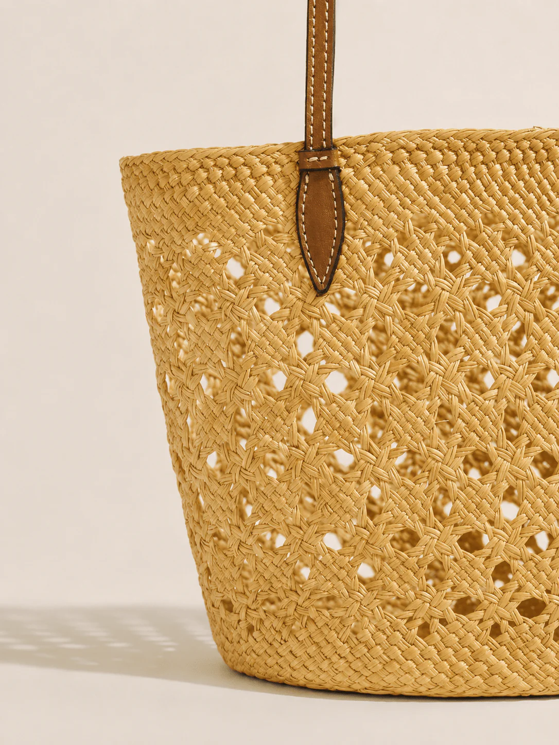 The Lattice Basket in Handwoven Iraca - Image 21