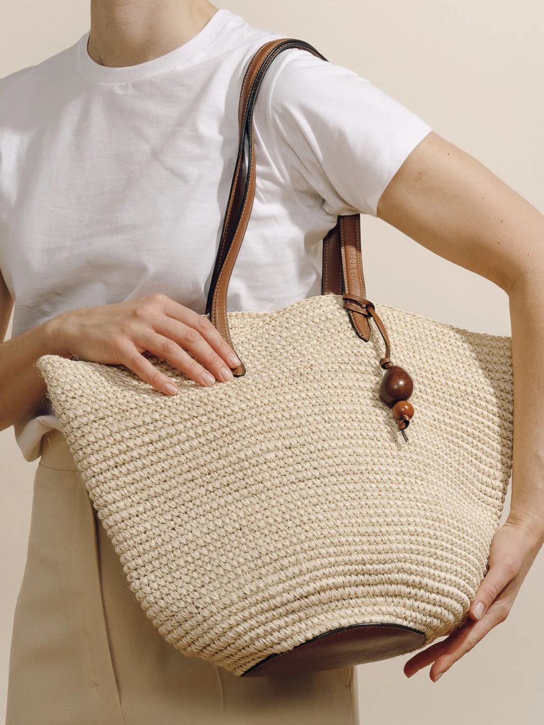 The Market Tote in Handwoven Fique - Image 4