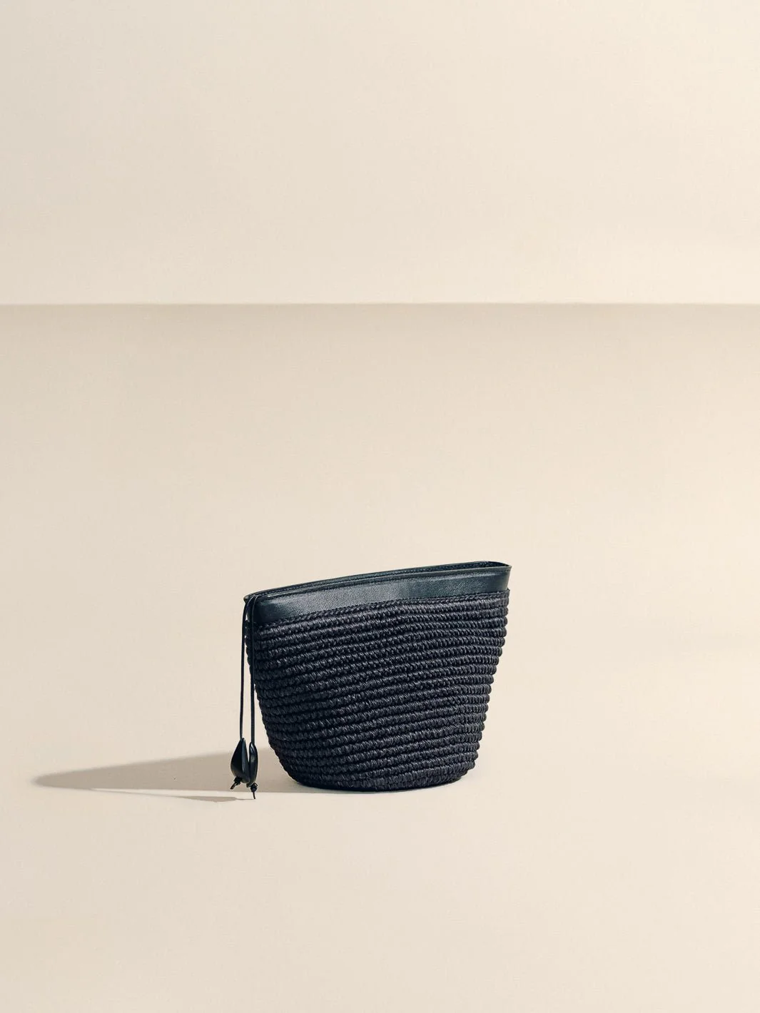 The Medium Zip Clutch in Handwoven Fique - Image 17