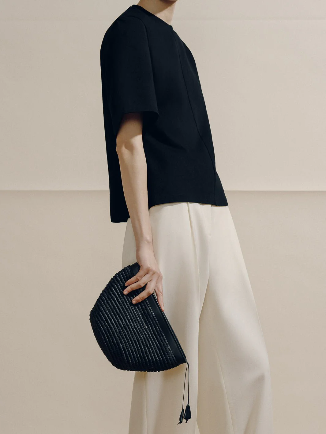 The Medium Zip Clutch in Handwoven Fique - Image 20