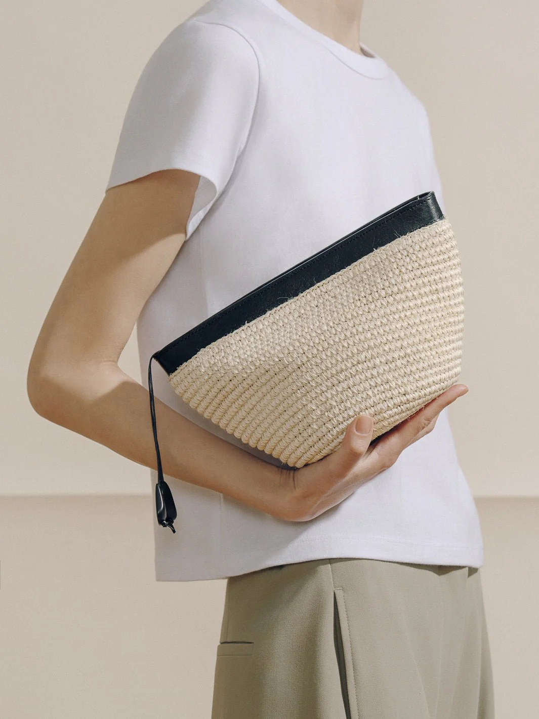 The Medium Zip Clutch in Handwoven Fique - Image 7