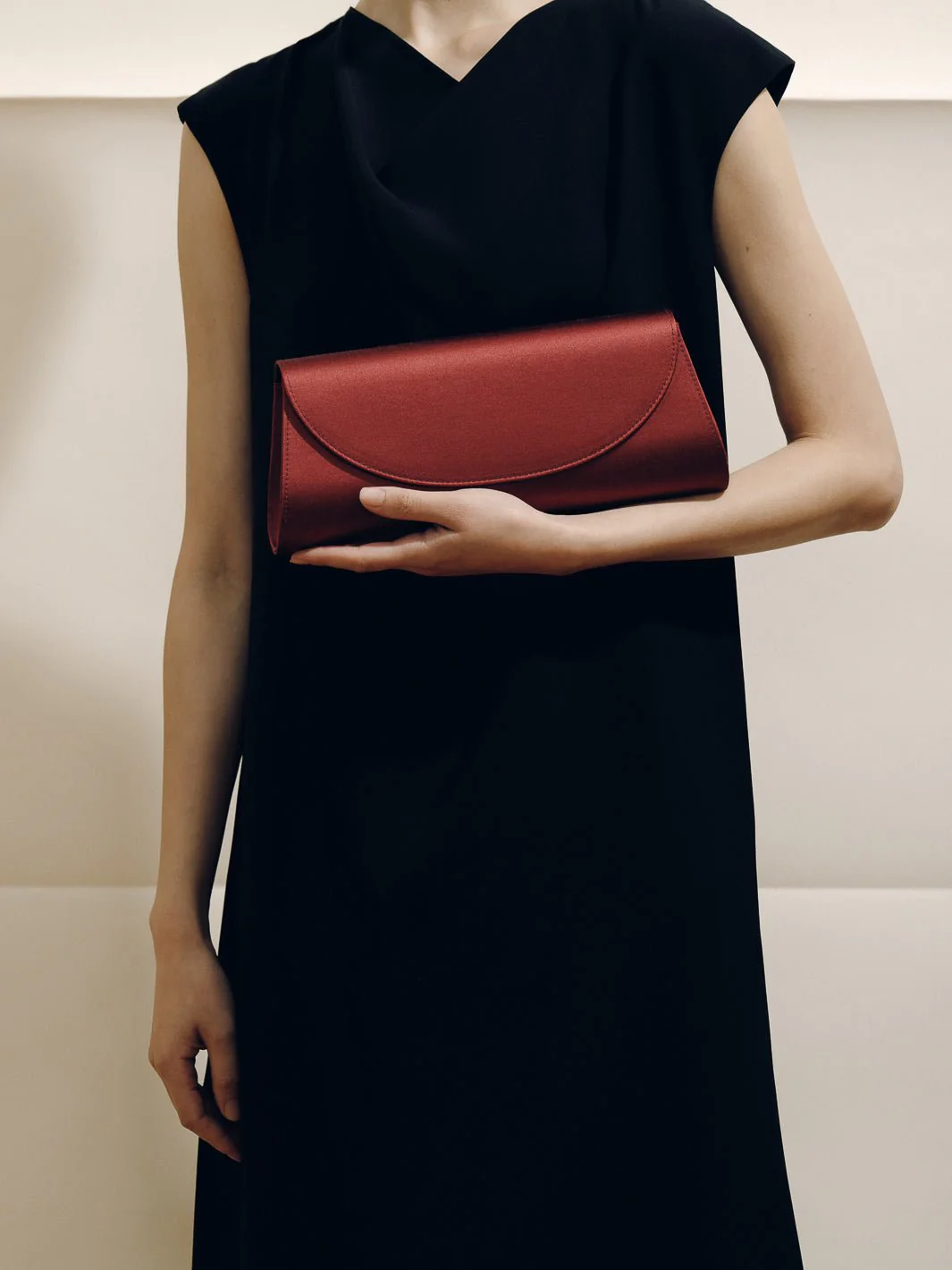 The Opera Clutch in Satin - Image 19