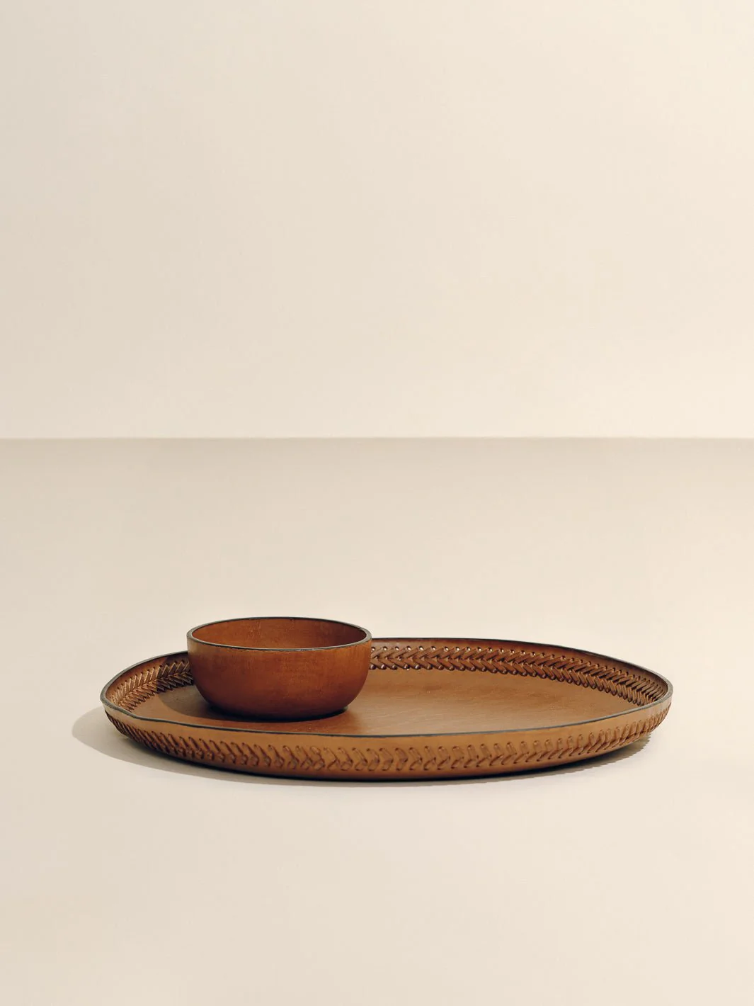 The Oversized Tray in Leather Lace Trim - Image 5