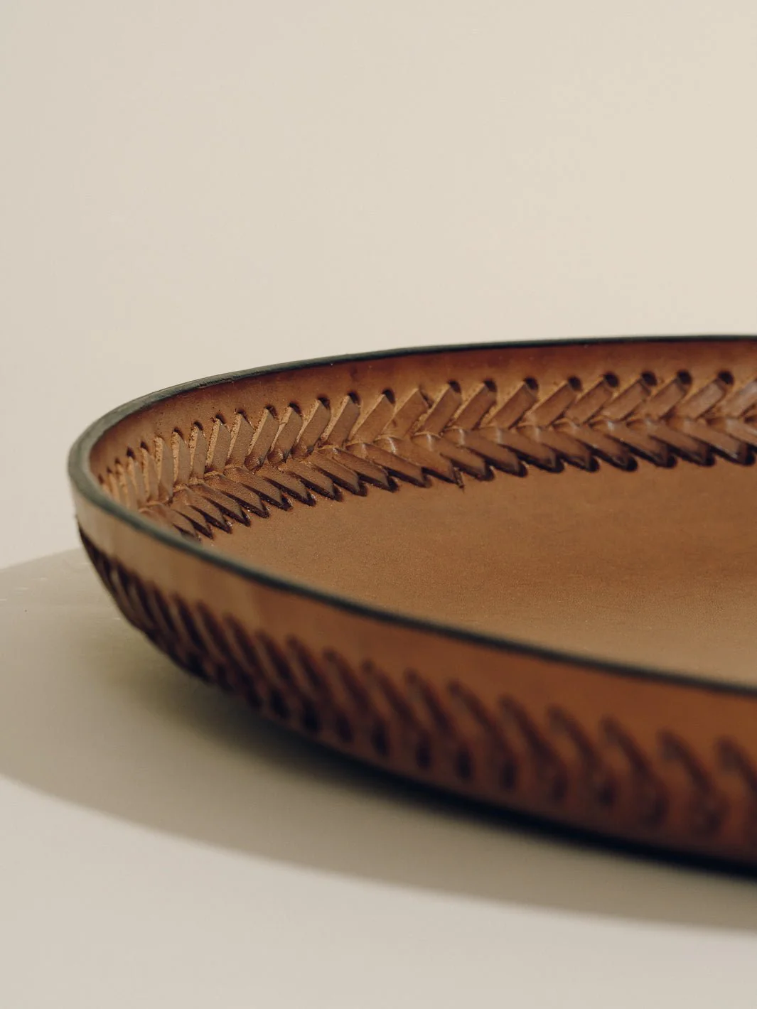 The Oversized Tray in Leather Lace Trim - Image 6