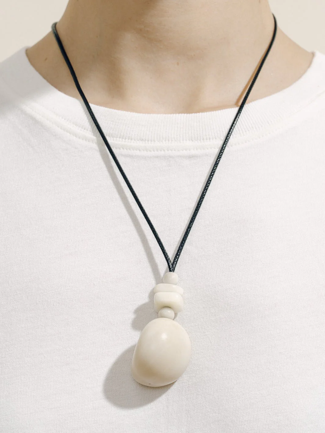 The Tagua Pendant Necklace - Image 5