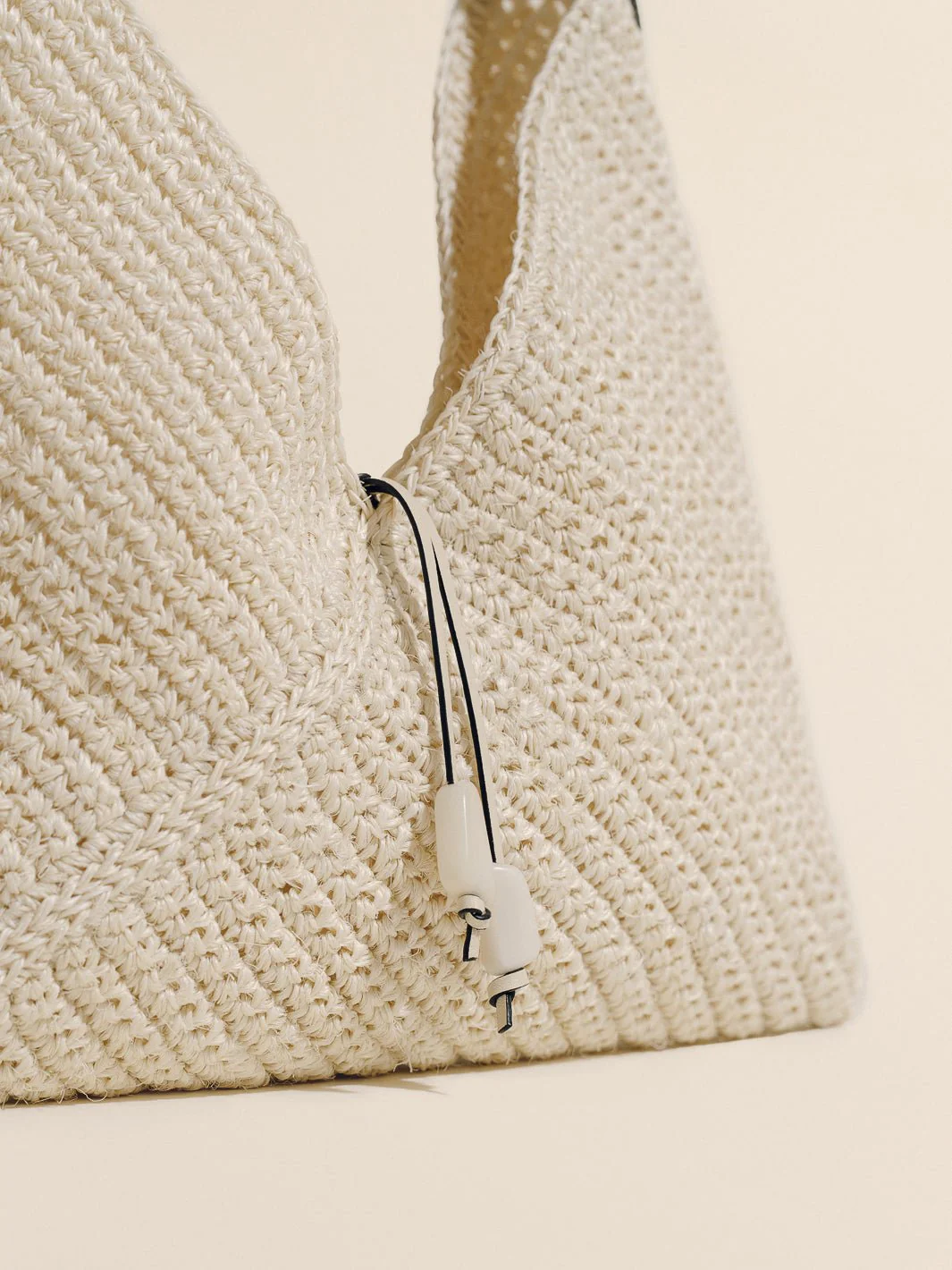 The Small Origami in Handwoven Fique - Image 3