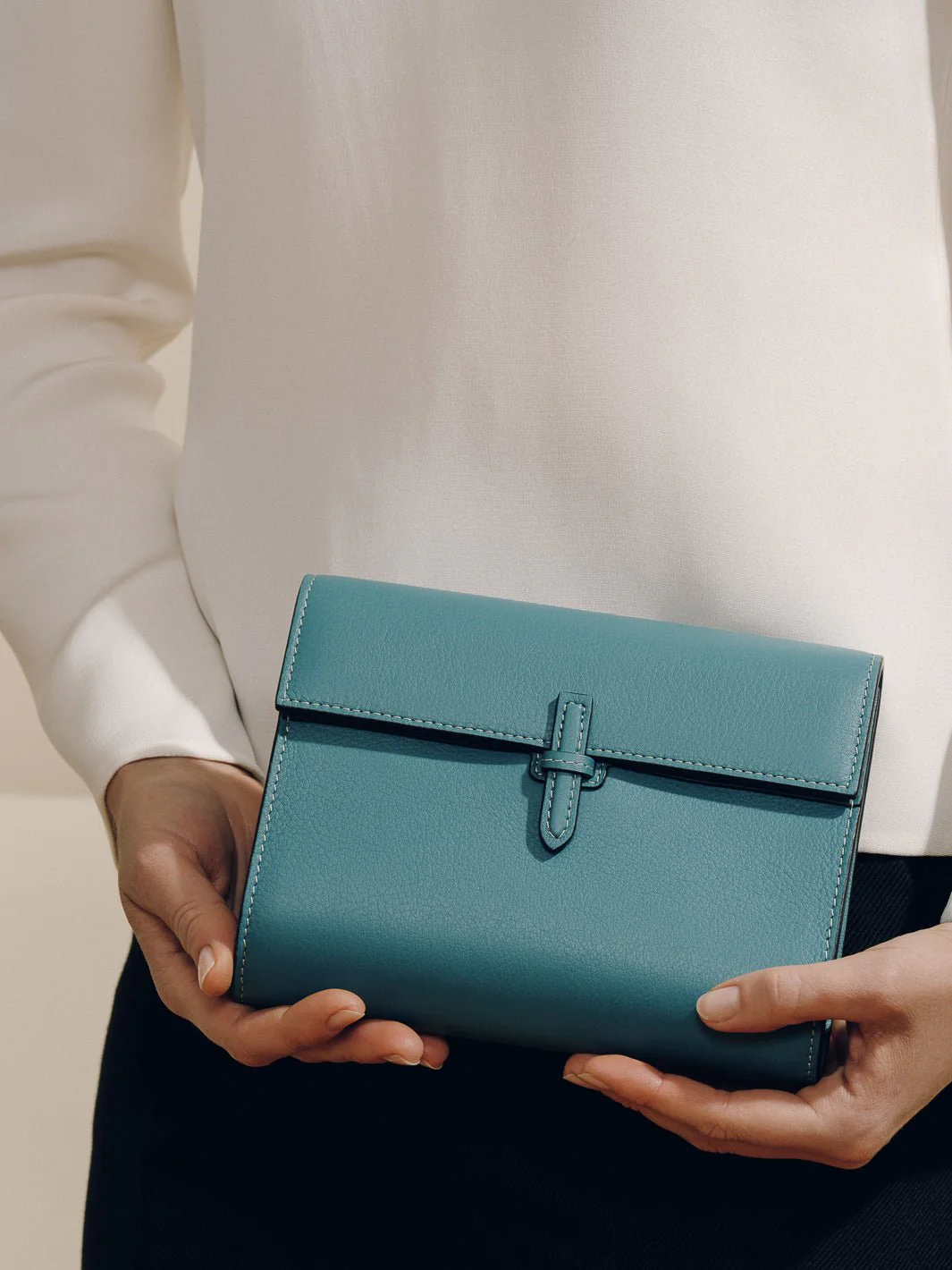 The Small Soft Clutch in Nappa - Image 17