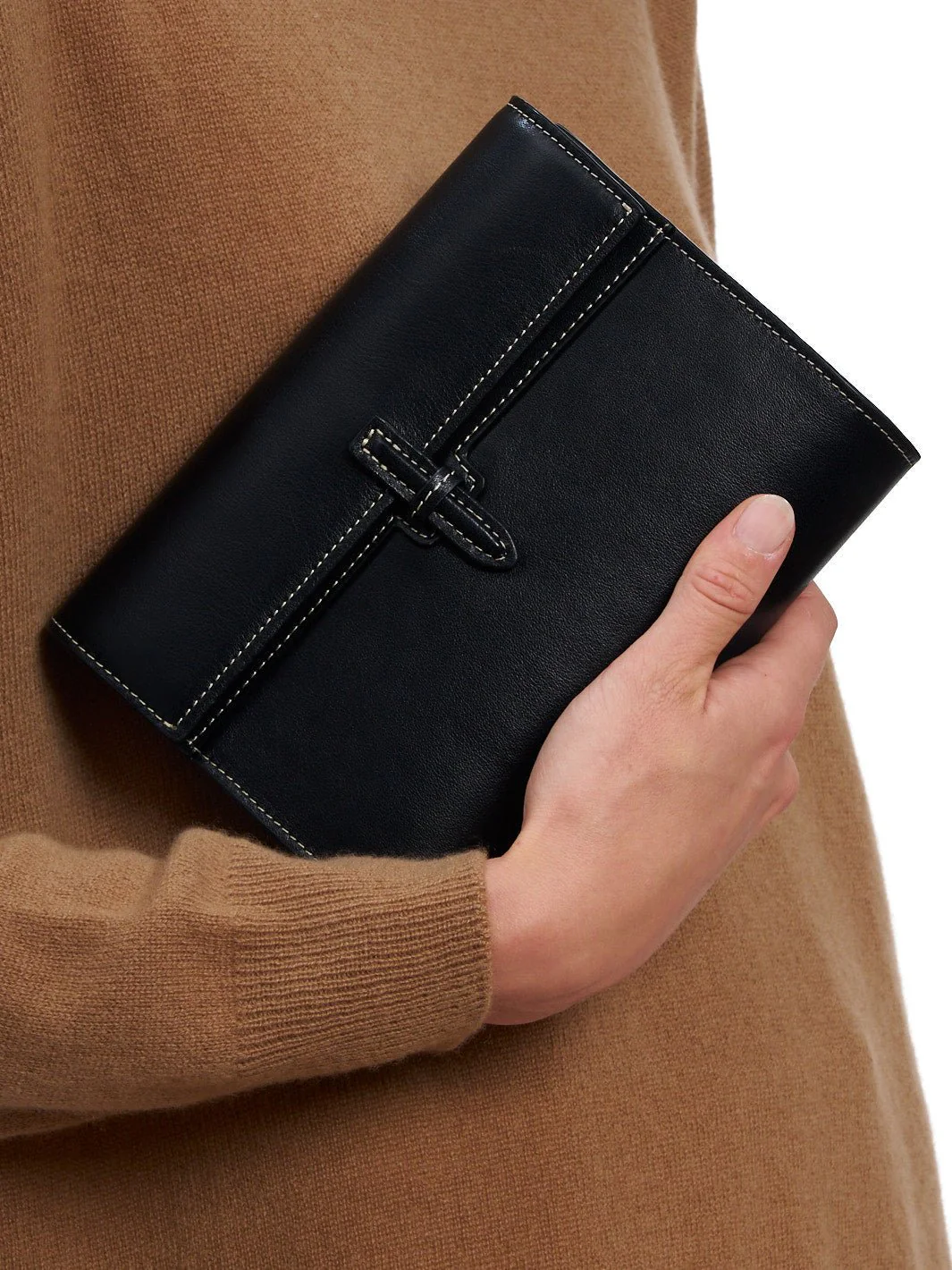 The Small Soft Clutch in Nappa - Image 36