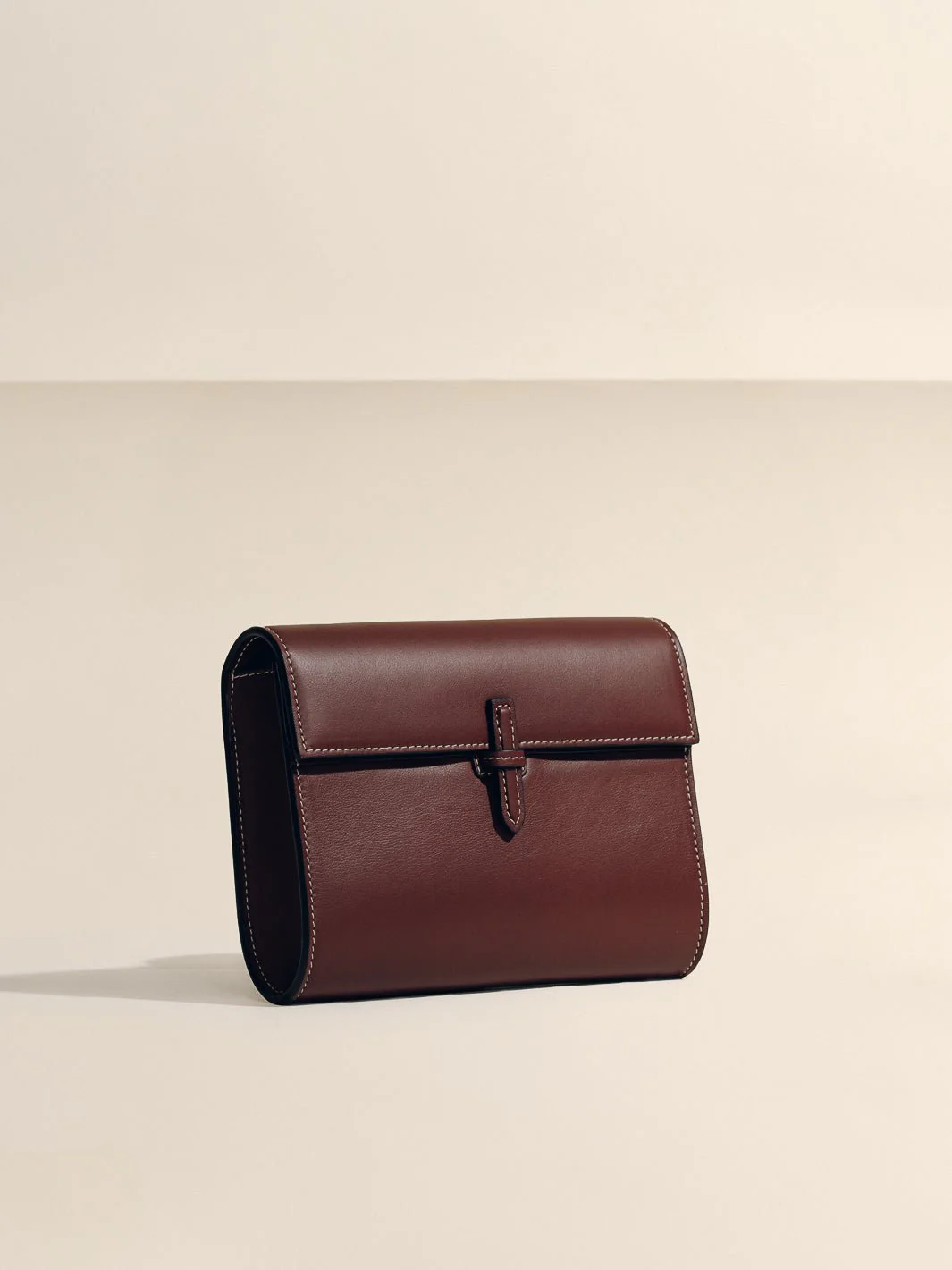The Small Soft Clutch in Nappa - Image 46