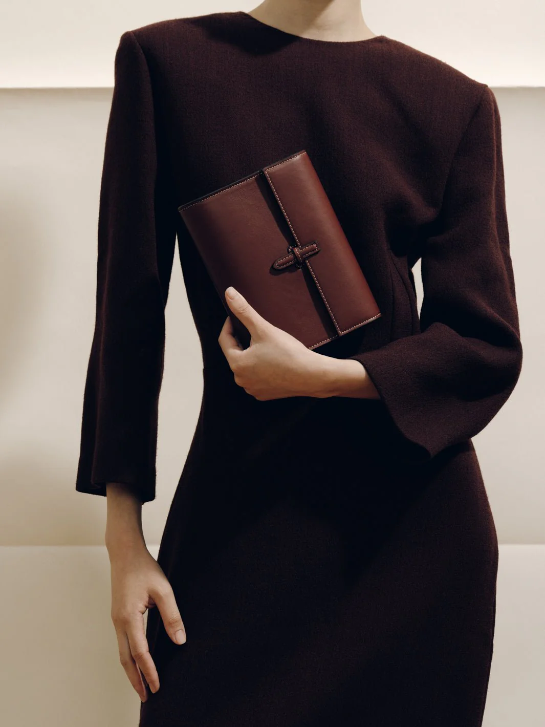 The Small Soft Clutch in Nappa - Image 48