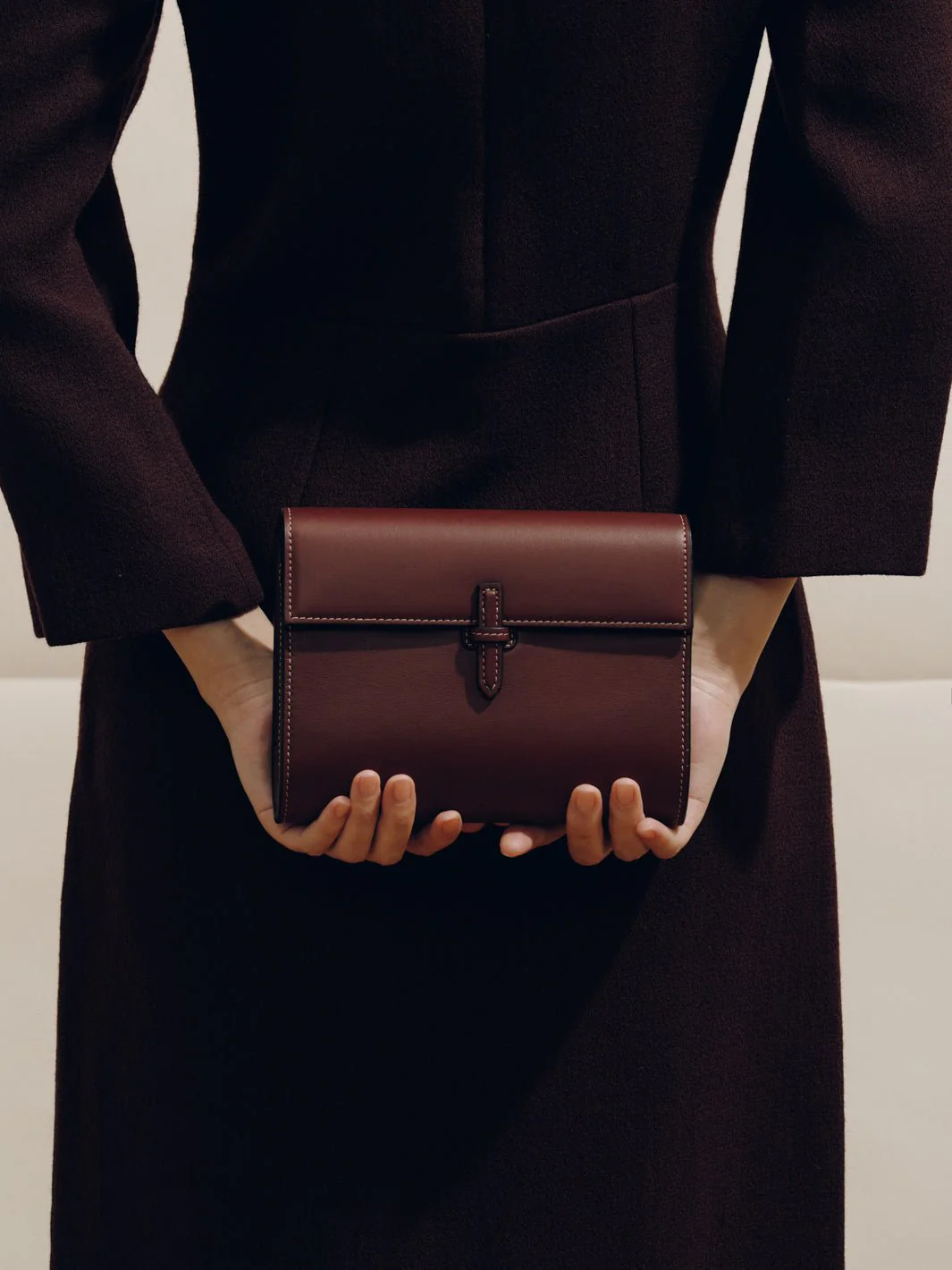 The Small Soft Clutch in Nappa - Image 49