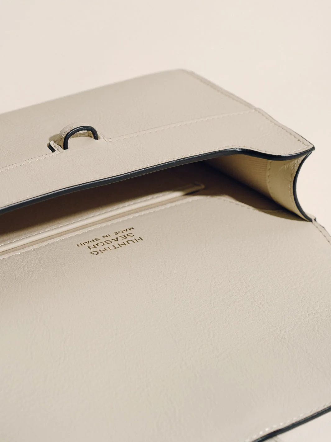 The Small Soft Clutch in Nappa - Image 50