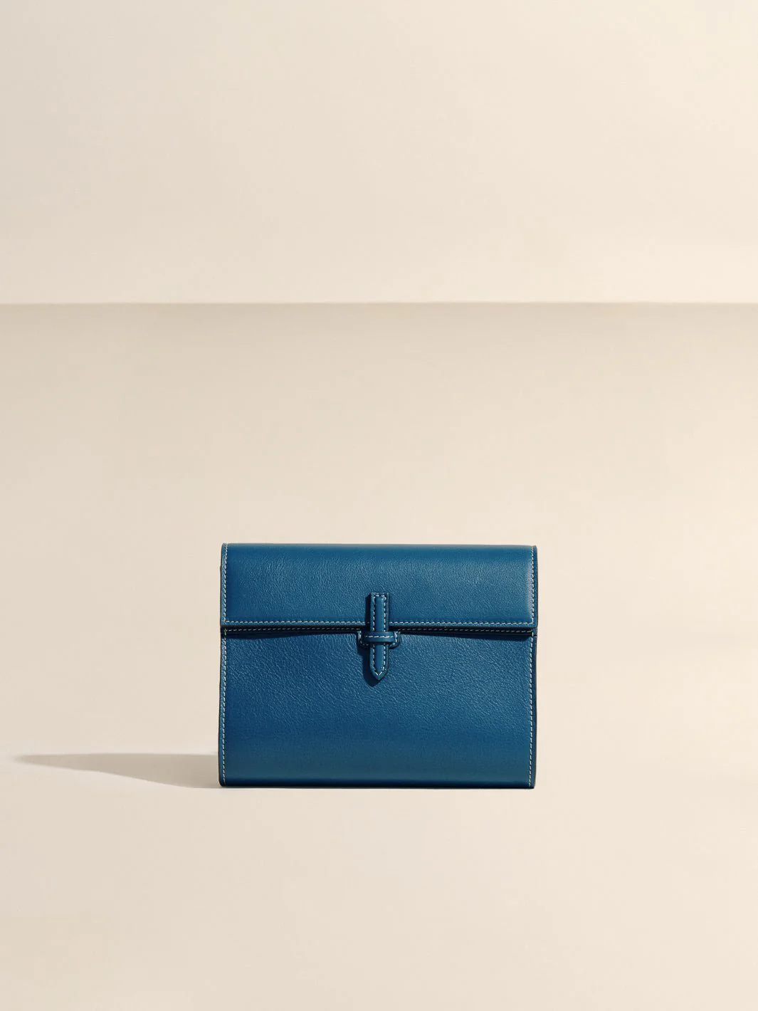 The Small Soft Clutch in Nappa - Image 53