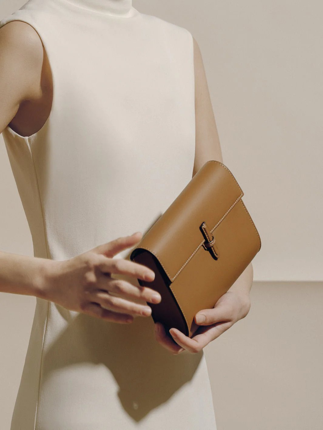 The Small Soft Clutch in Nappa - Image 62