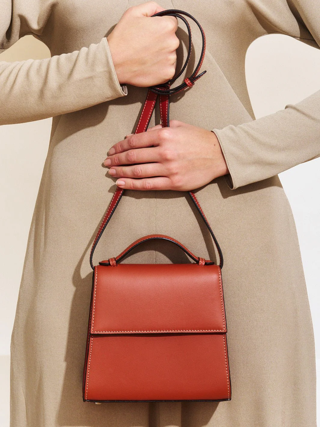 The Small Top Handle in Nappa - Image 22