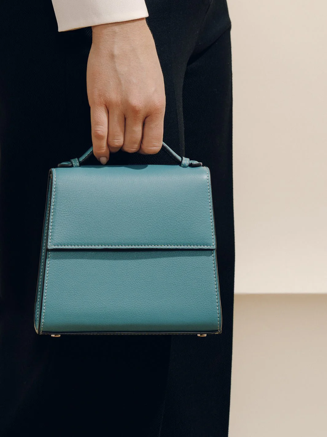 The Small Top Handle in Nappa - Image 26
