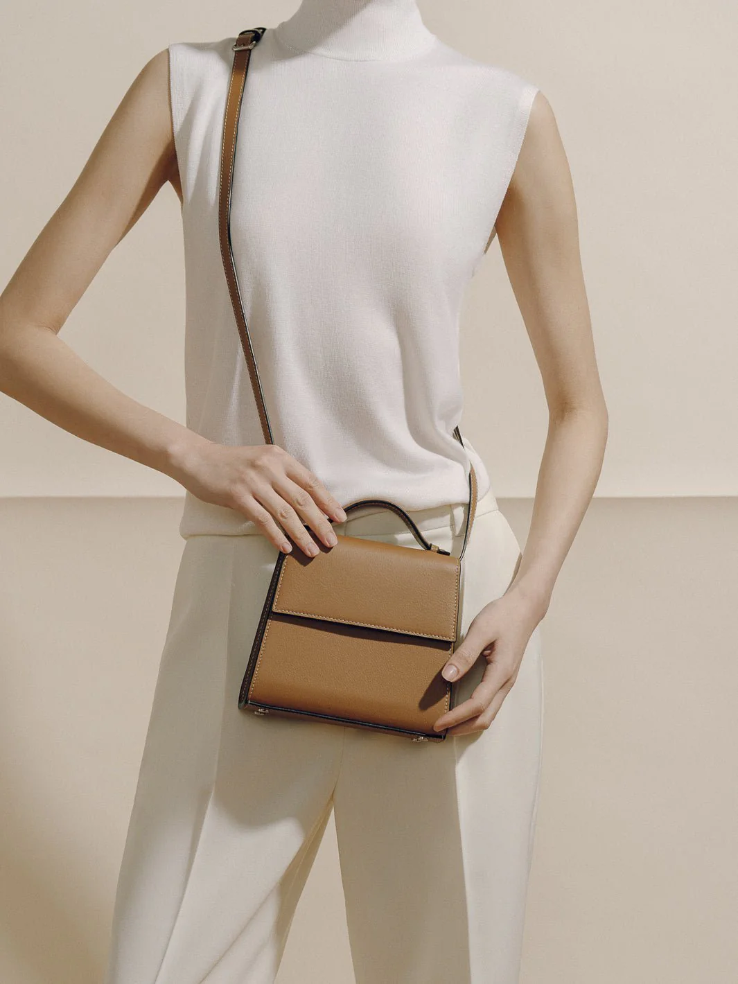 The Small Top Handle in Nappa - Image 49