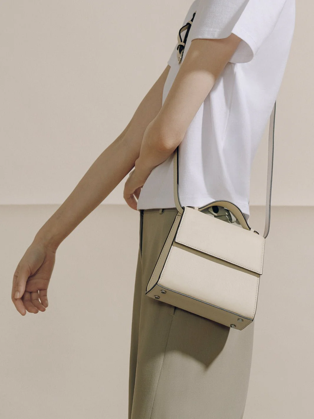 The Small Top Handle in Nappa - Image 6