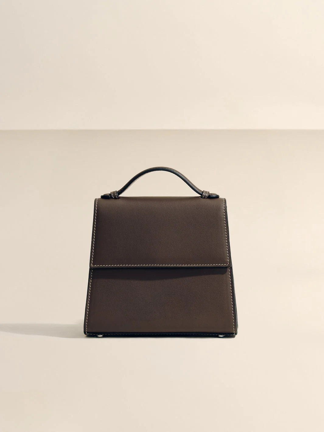 The Small Top Handle in Nappa - Image 7