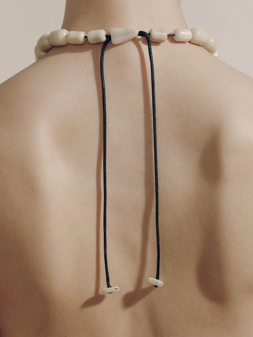 The Tagua Column Necklace - Image 6