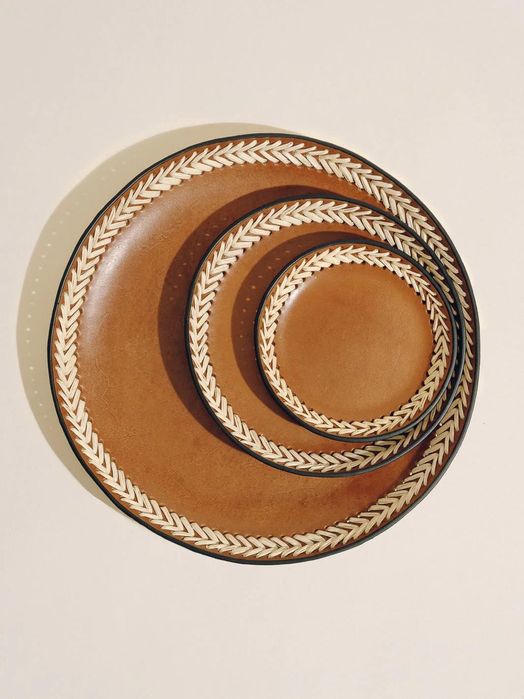 The Tray Set in Iraca Lace Trim - Image 4